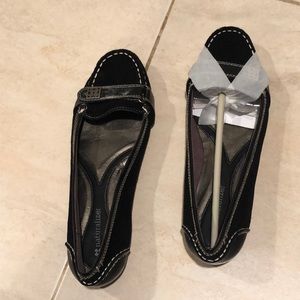 NWOT Naturalizer black suede flat